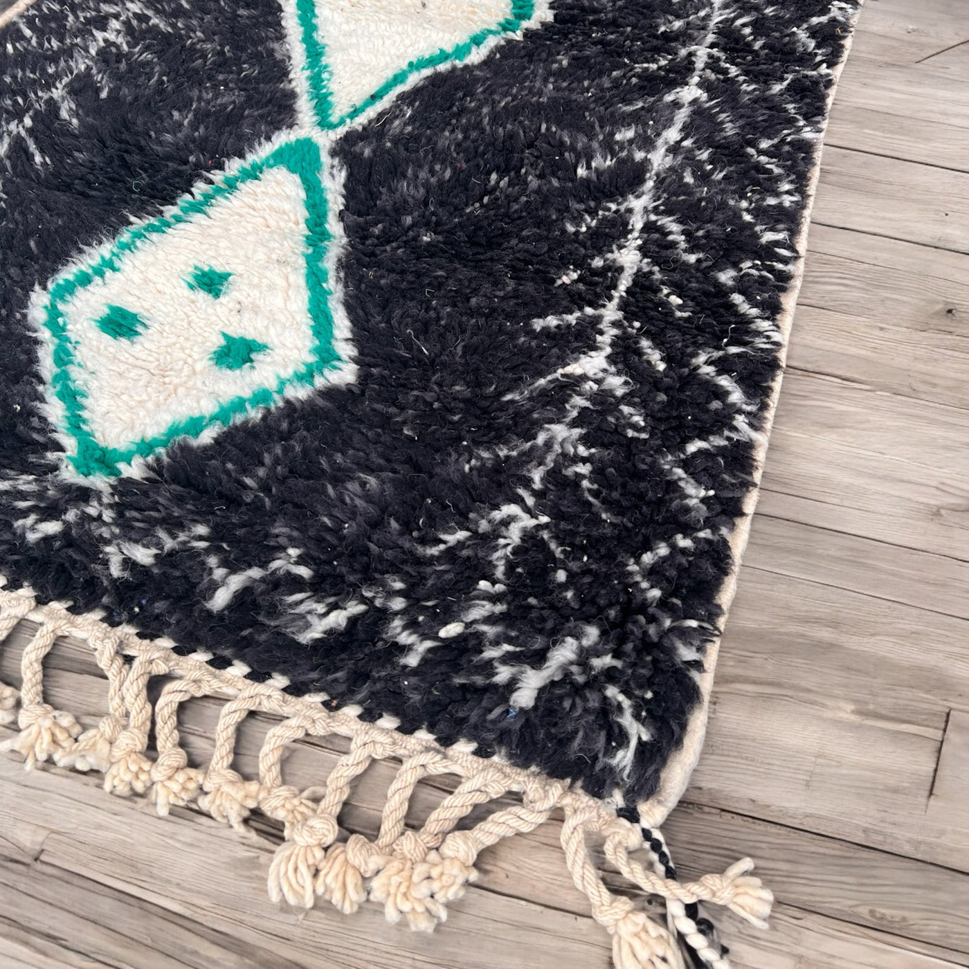 Ouzna | Small Rug